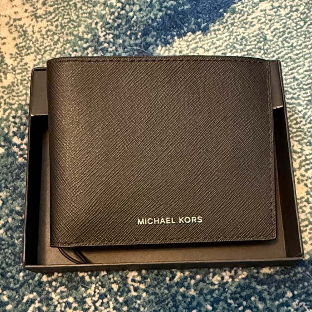 NWT Michael Kors Men’s Wallet